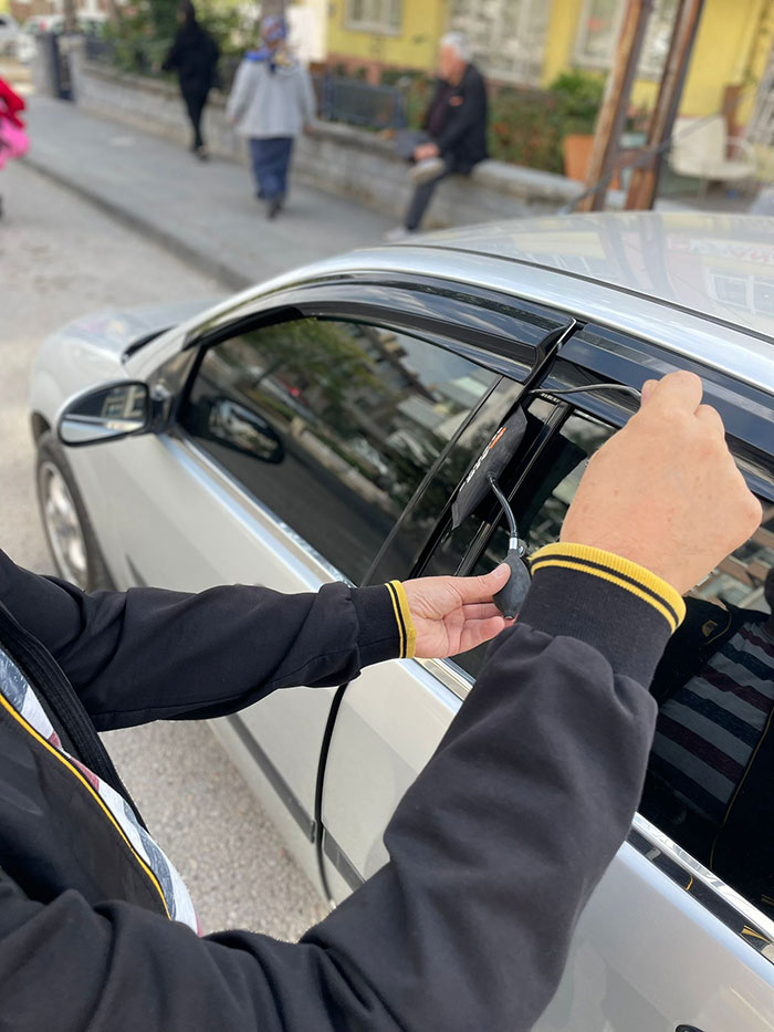 Tufanbeyli Oto Kilitçisi